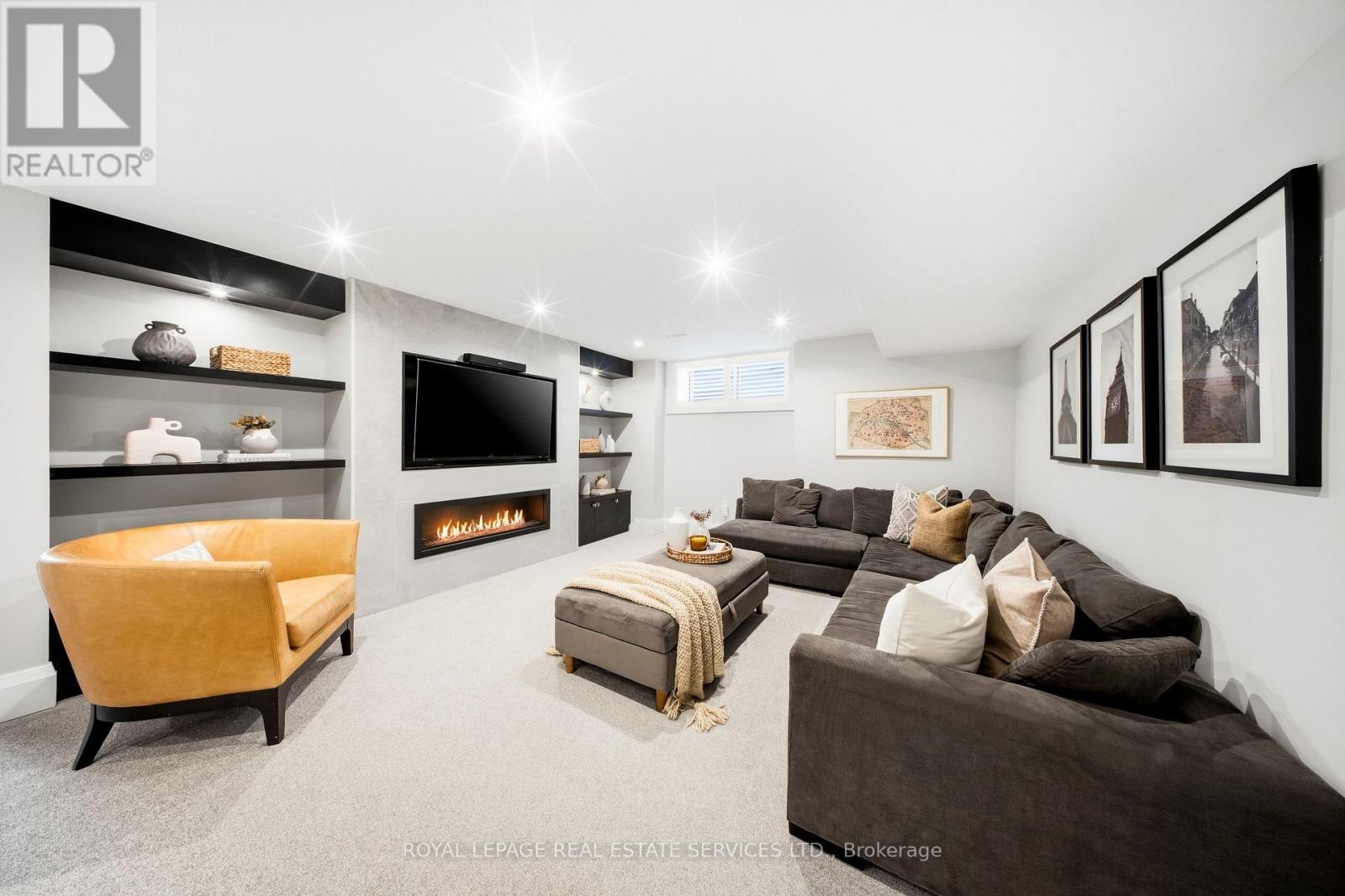 82 Dunedin Drive, Toronto, Ontario  M8X 2K5 - Photo 36 - W12821714