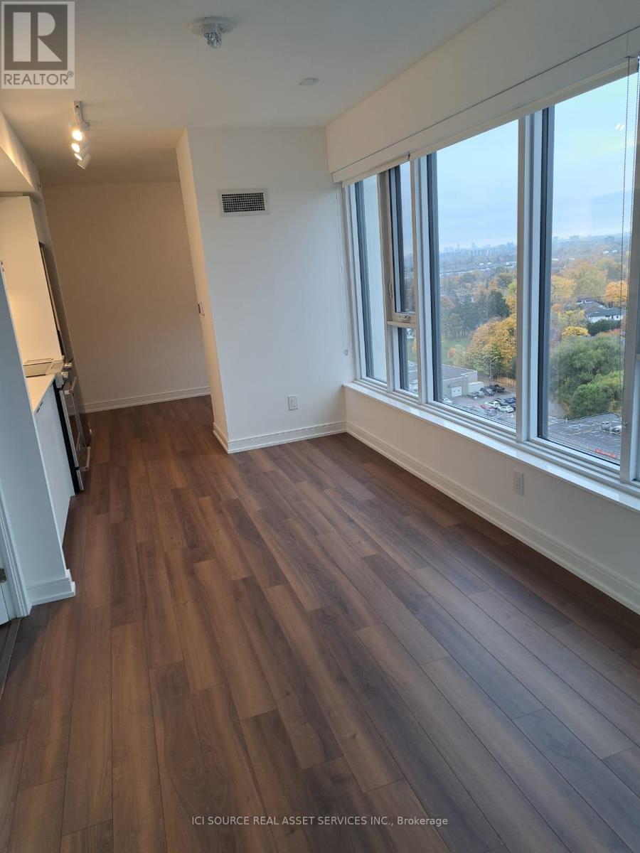 1304 - 30 Samuel Wood Way, Toronto, Ontario  M9B 0C9 - Photo 3 - W12821718