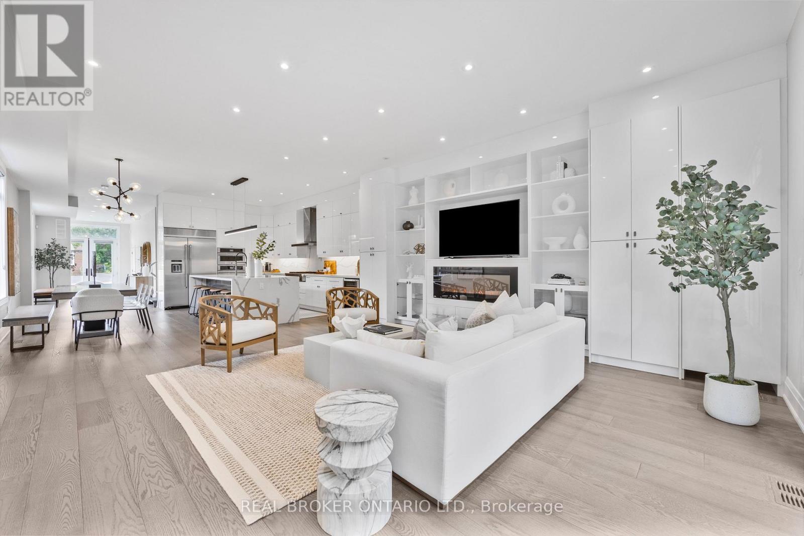 9a Maple Avenue N, Mississauga, Ontario  L5H 2R9 - Photo 14 - W12821722