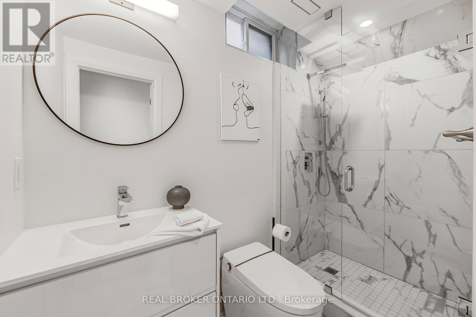 9a Maple Avenue N, Mississauga, Ontario  L5H 2R9 - Photo 39 - W12821722