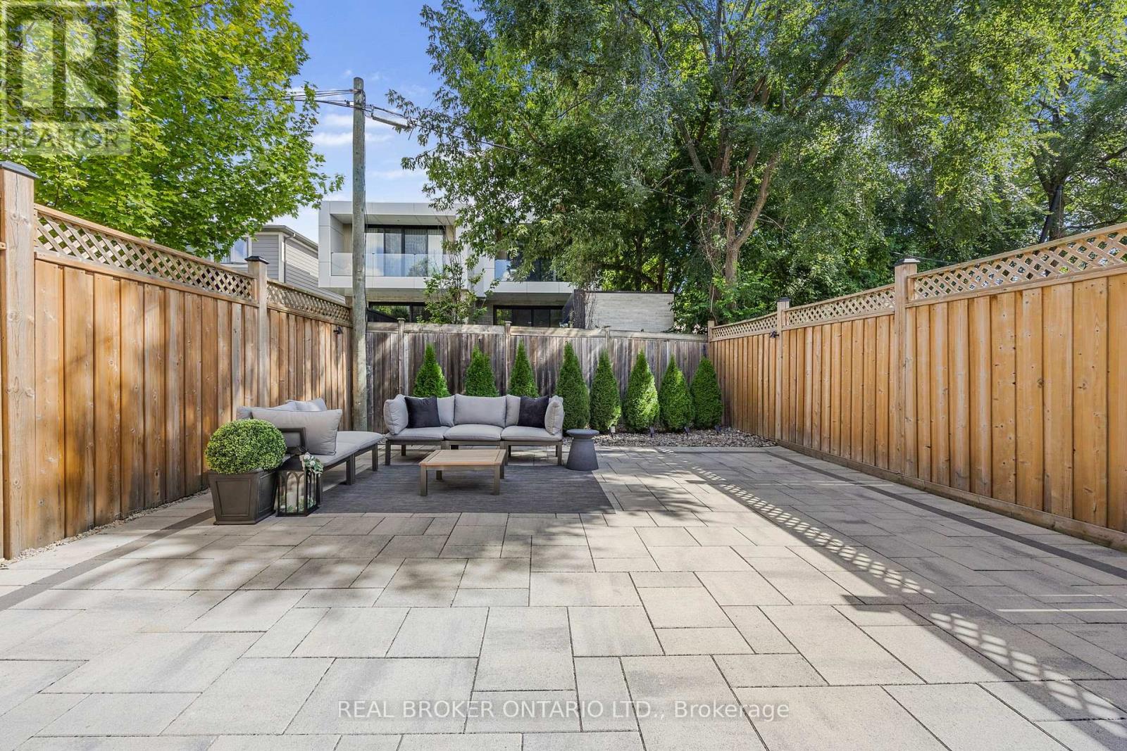 9a Maple Avenue N, Mississauga, Ontario  L5H 2R9 - Photo 44 - W12821722