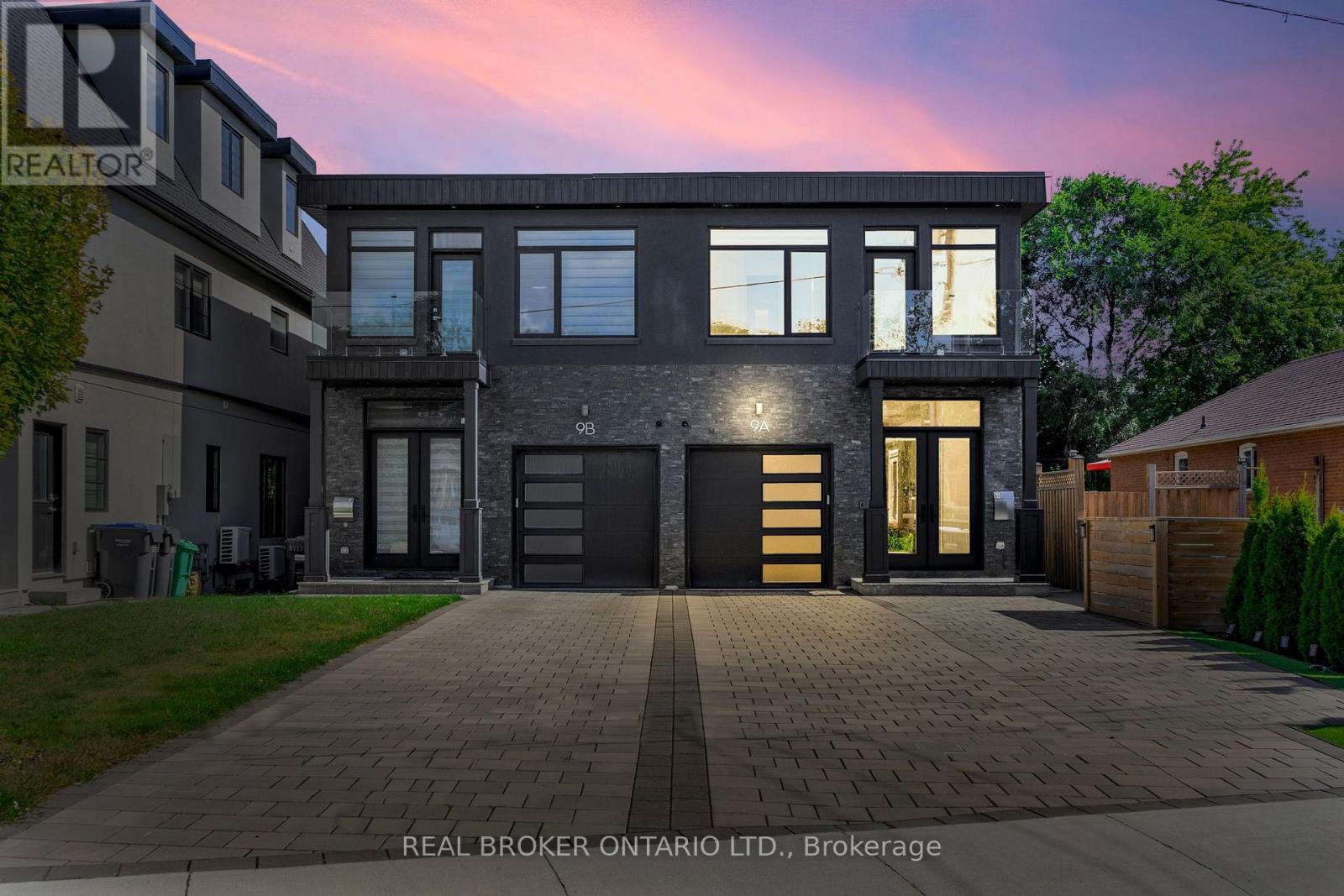 9a Maple Avenue N, Mississauga, Ontario  L5H 2R9 - Photo 50 - W12821722