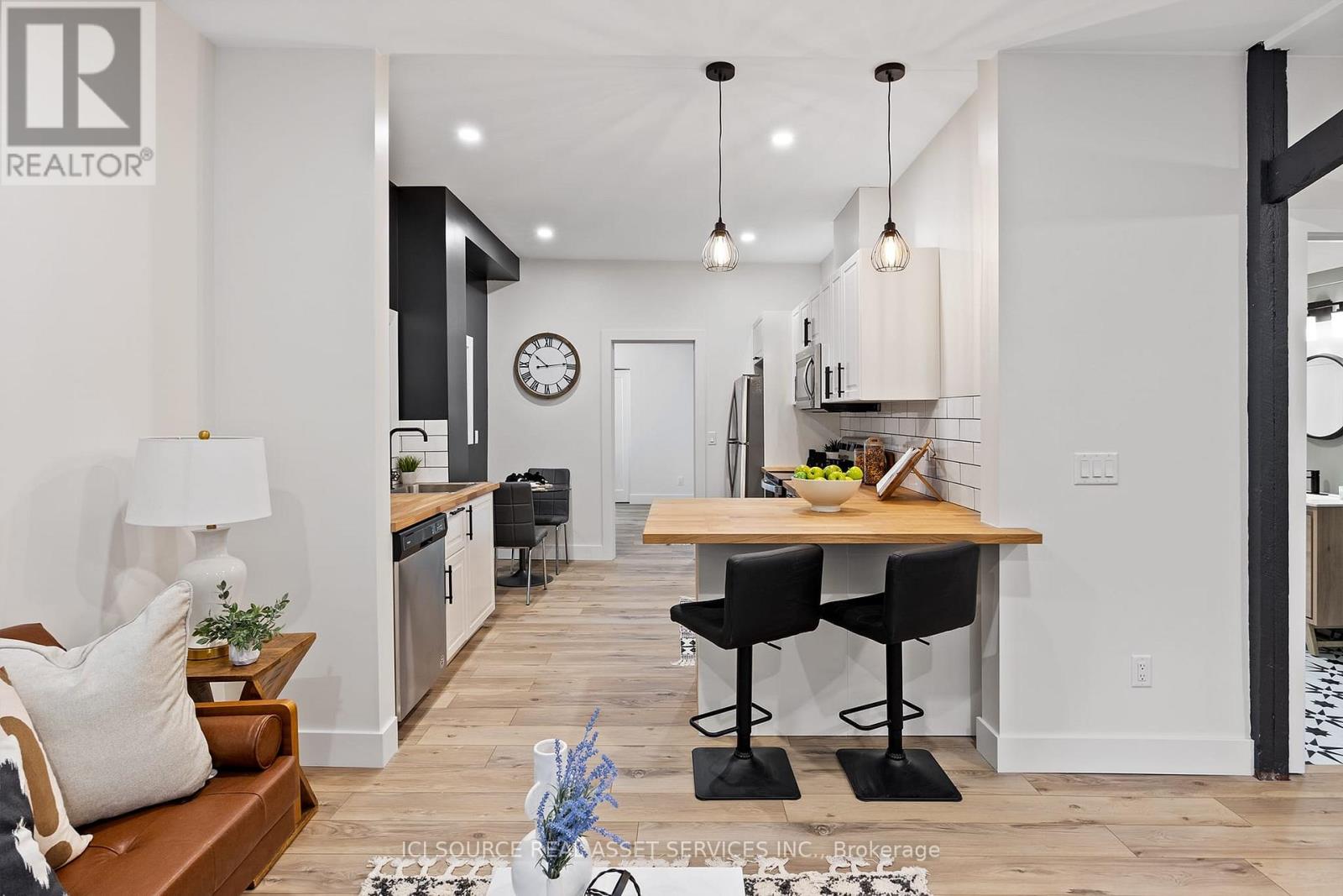 Unit 1 - 304 Lincoln Road, Windsor, Ontario  N8Y 2G4 - Photo 7 - X12821694