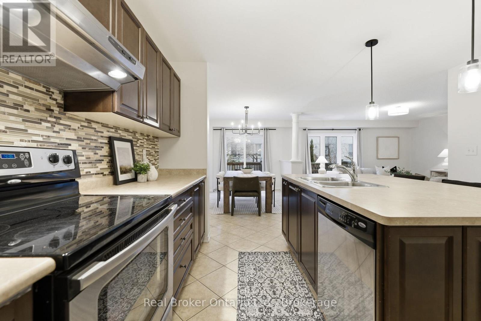 4637 Ashlar Crescent, Burlington, Ontario  L7M 0J2 - Photo 11 - W12821744