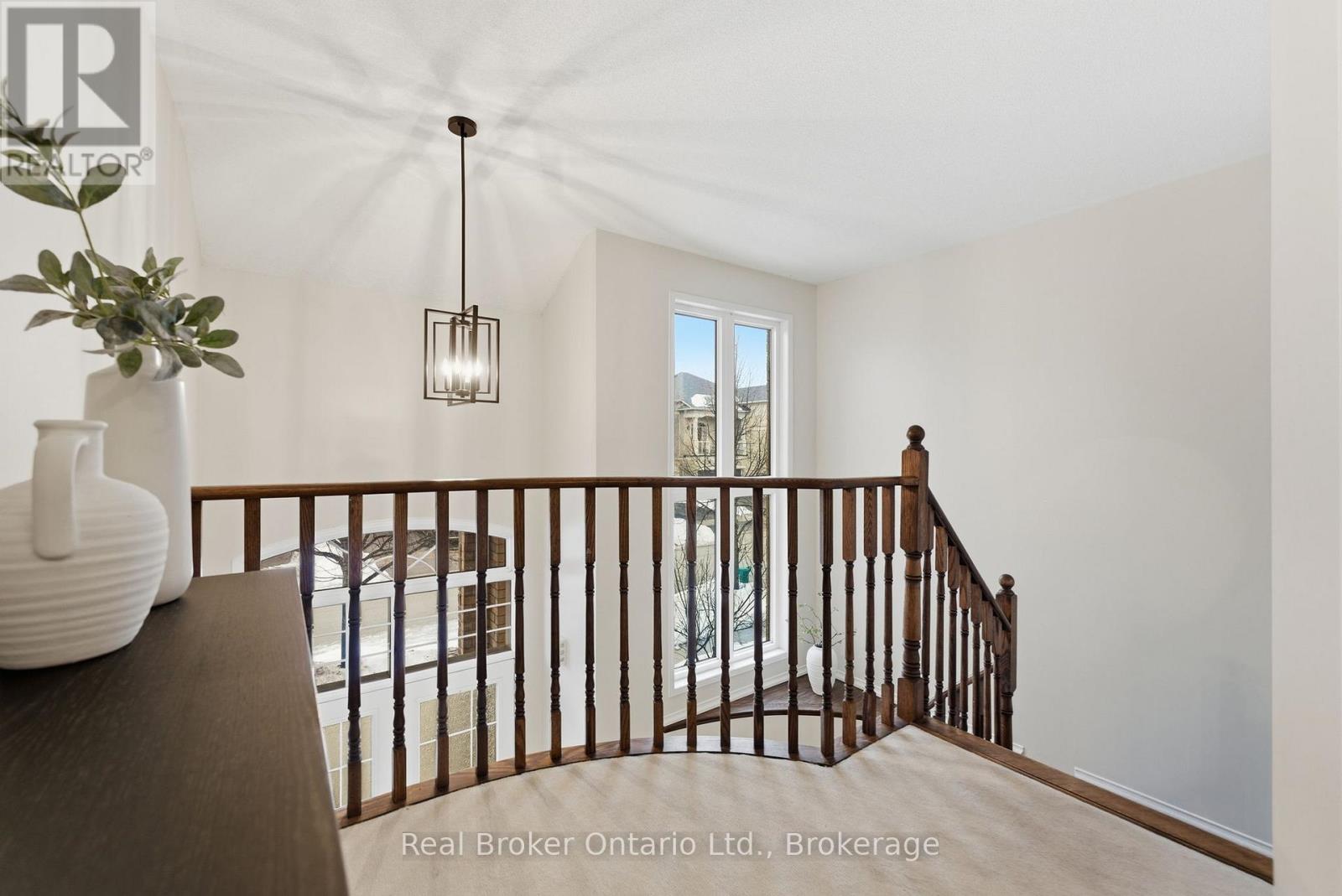 4637 Ashlar Crescent, Burlington, Ontario  L7M 0J2 - Photo 17 - W12821744