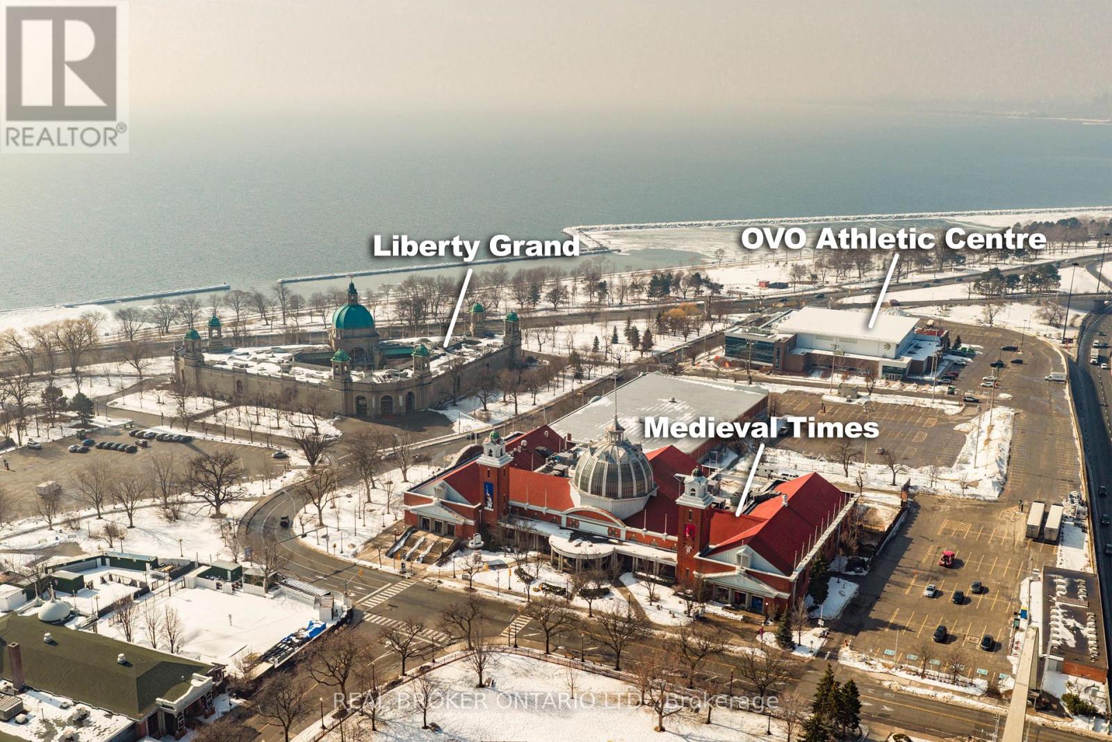 8 Springhurst Avenue, Toronto, Ontario  M6K 1A9 - Photo 40 - W12818738