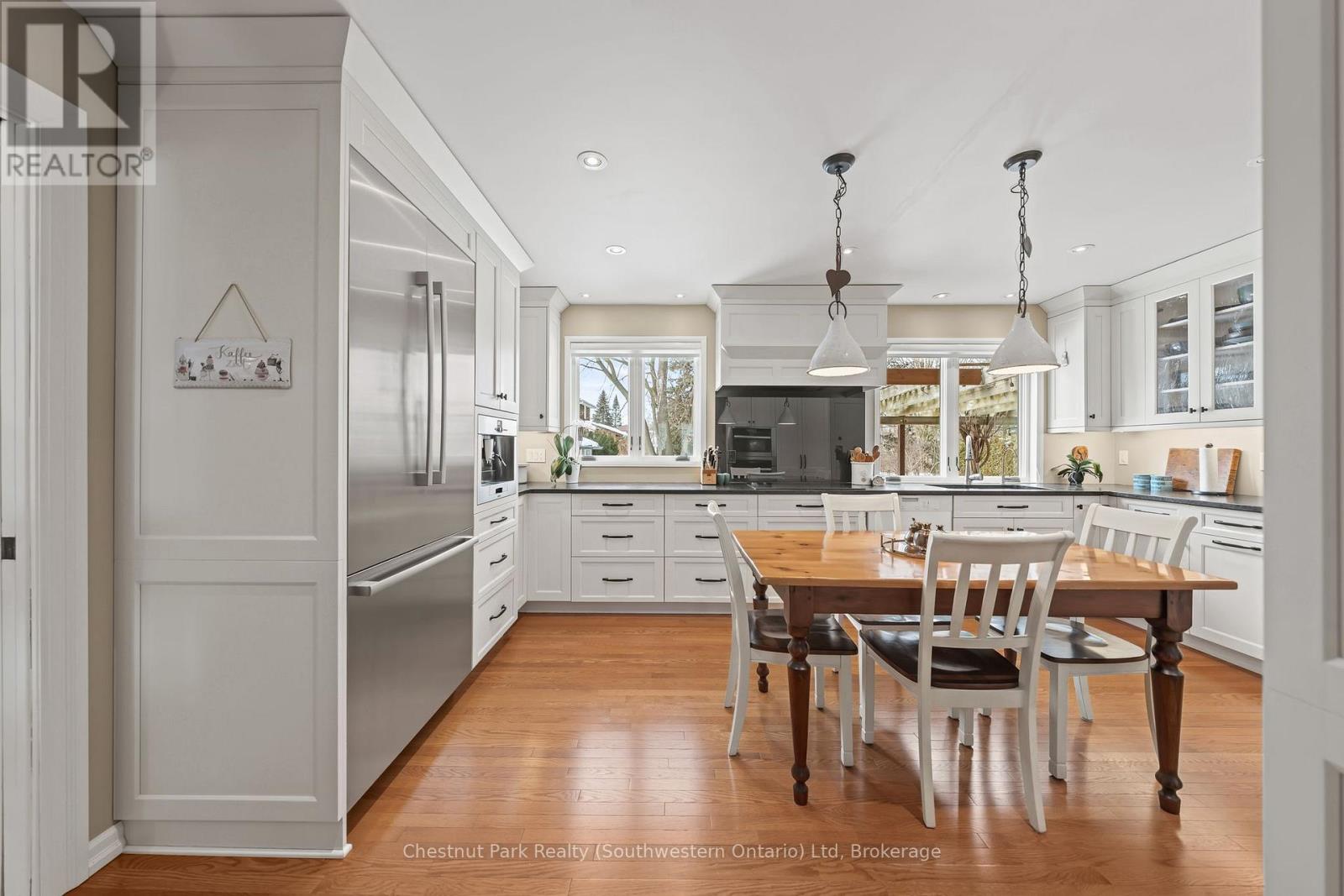 20 LATENDA PLACE, Guelph, Ontario