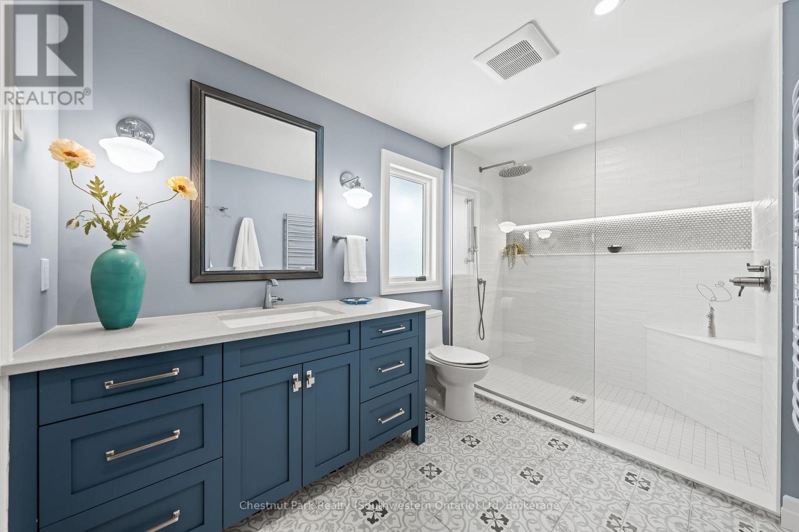 20 Latenda Place, Guelph, Ontario  N1G 3B8 - Photo 4 - X12821742