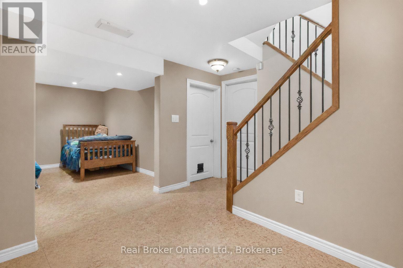 12 Langrell Avenue, Tillsonburg, Ontario  N4G 5X8 - Photo 20 - X12821752