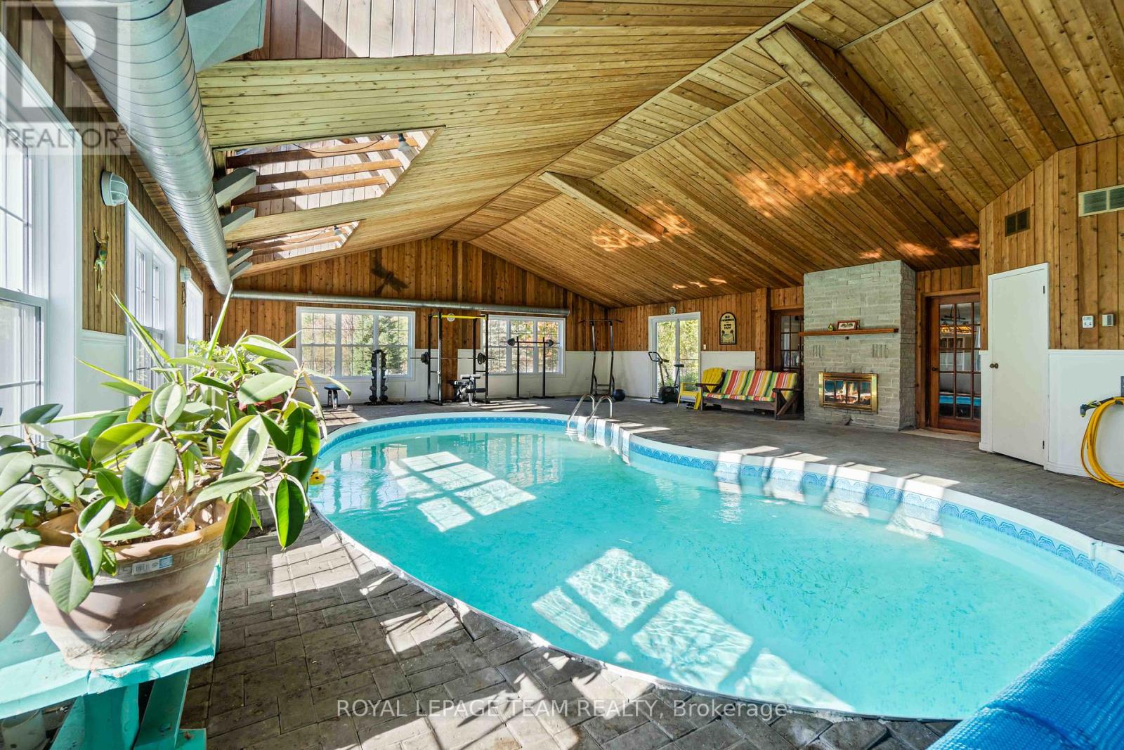 910 Bolton Road, North Grenville, Ontario  K0G 1N0 - Photo 7 - X12819352