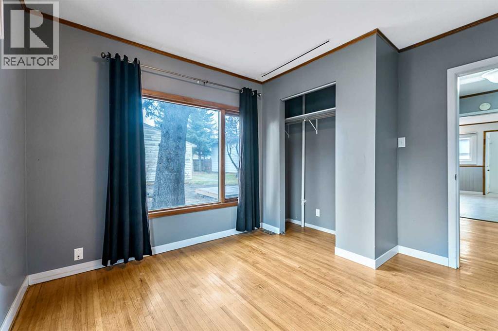 30 Crescent Road E, Okotoks, Alberta  T1S 1G4 - Photo 18 - A2271455