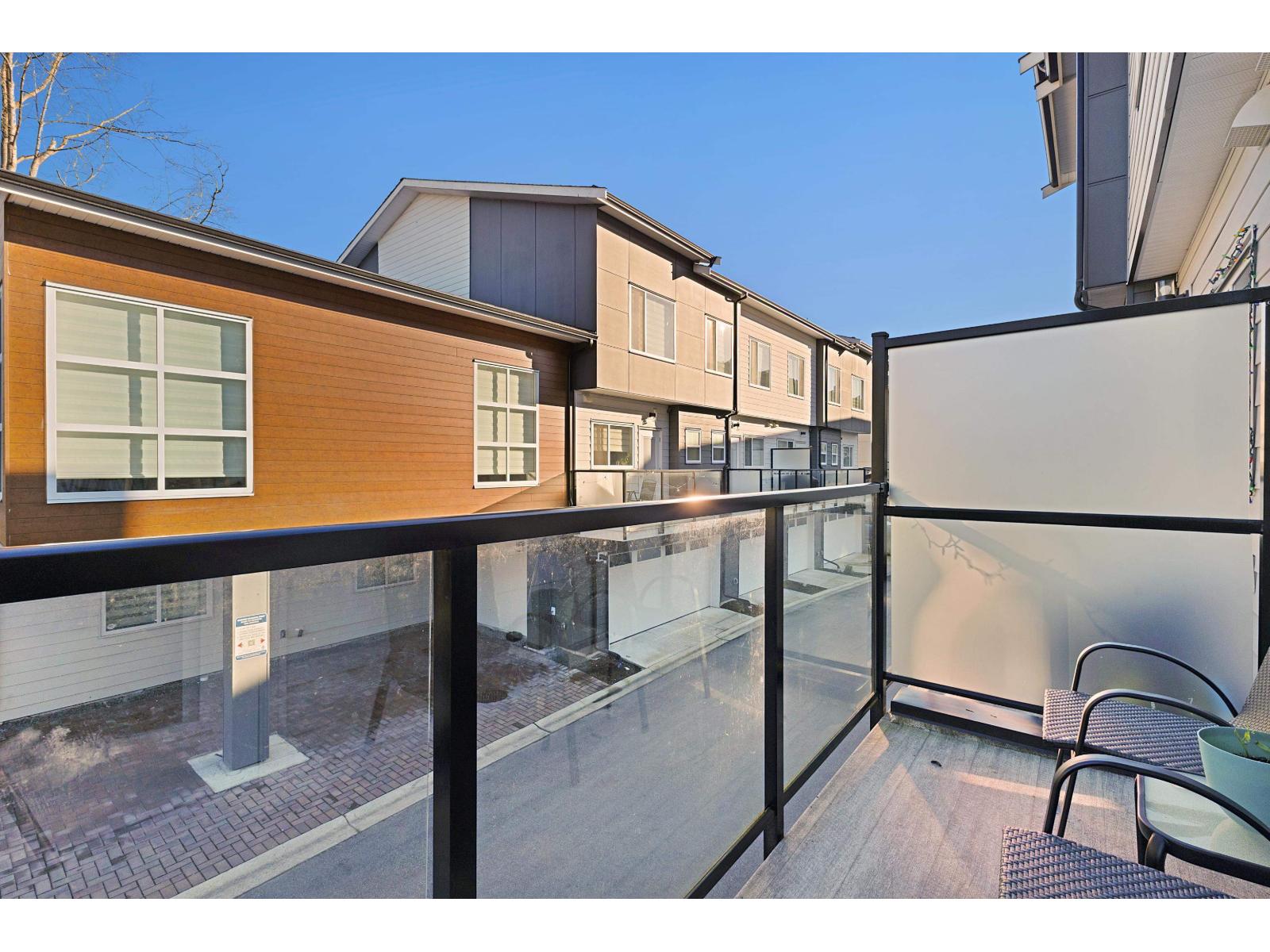 15 9652 162a Street, Surrey, British Columbia V4N 2E4 - Photo 8 - R3093460