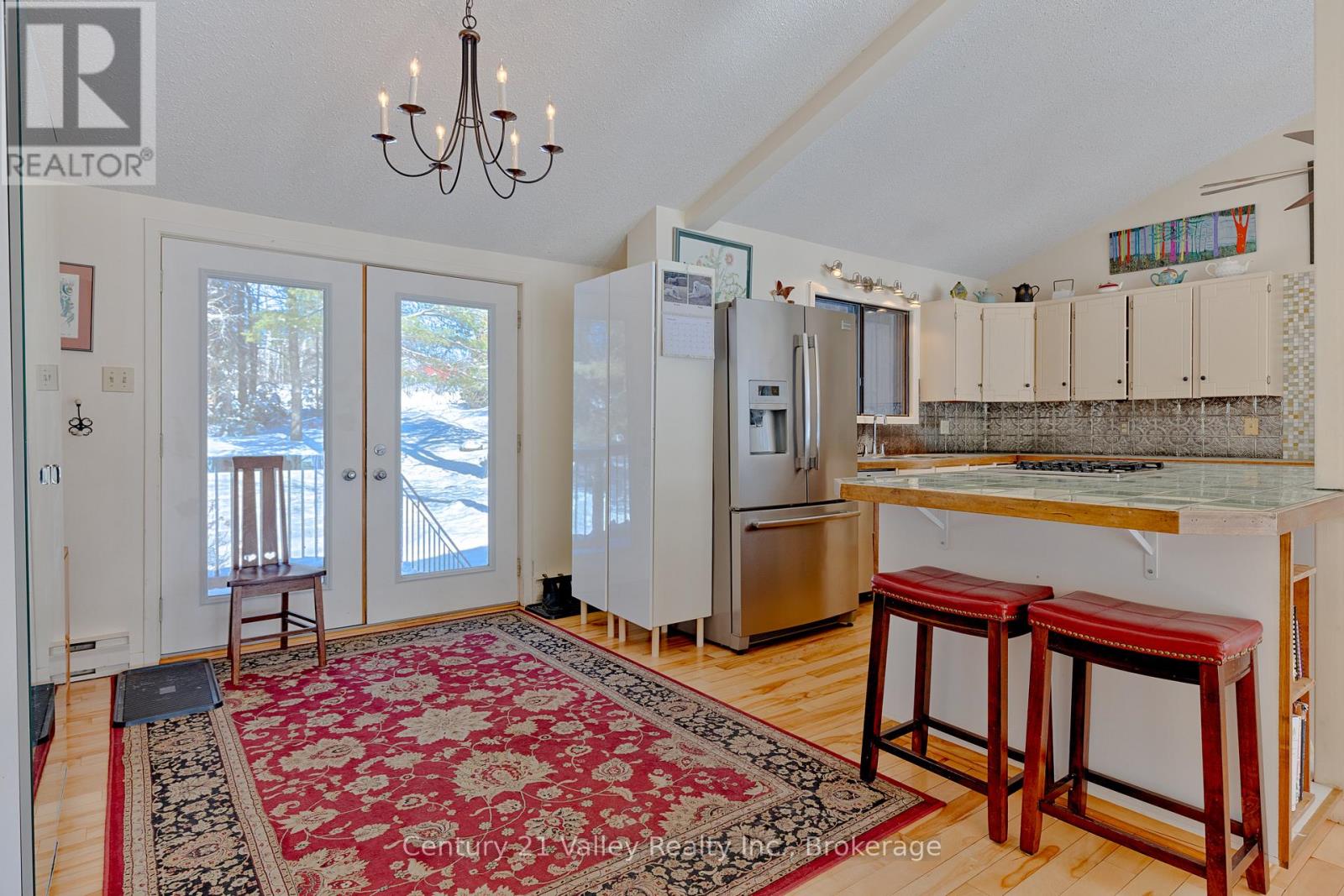 3233 Calabogie Road, Greater Madawaska, Ontario  K0J 1H0 - Photo 13 - X12821734