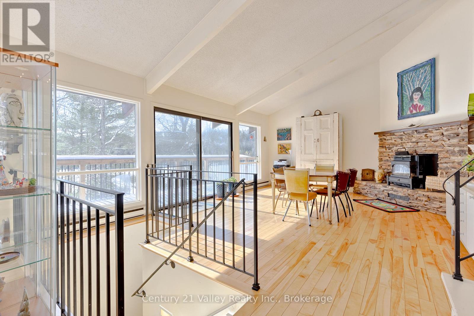 3233 Calabogie Road, Greater Madawaska, Ontario  K0J 1H0 - Photo 22 - X12821734