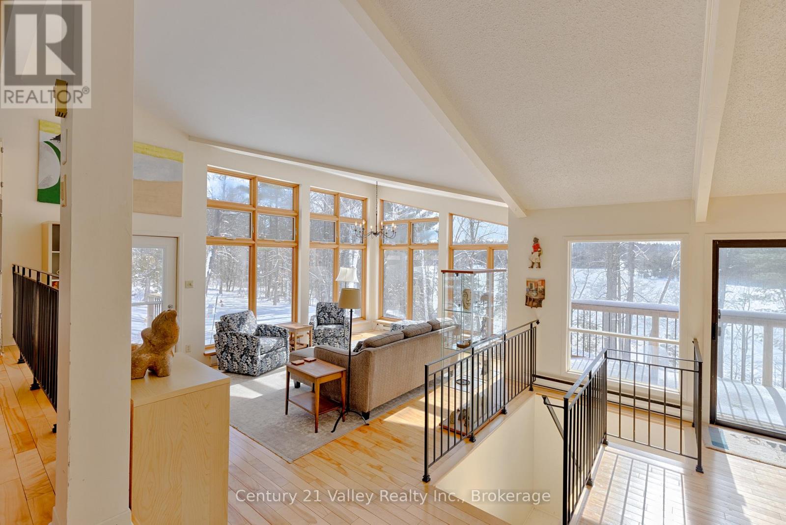 3233 Calabogie Road, Greater Madawaska, Ontario  K0J 1H0 - Photo 26 - X12821734