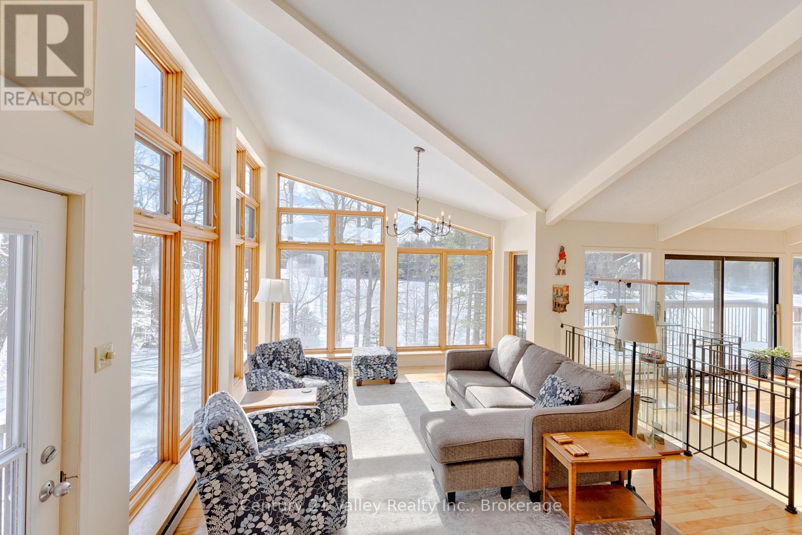 3233 Calabogie Road, Greater Madawaska, Ontario  K0J 1H0 - Photo 28 - X12821734