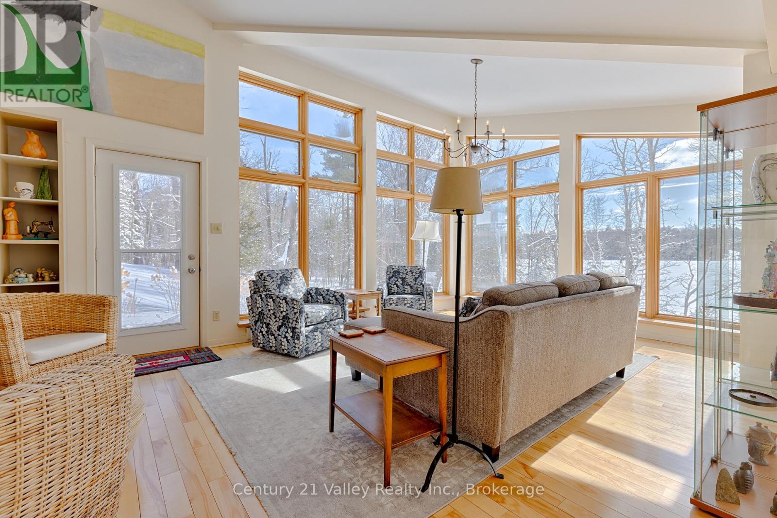 3233 Calabogie Road, Greater Madawaska, Ontario  K0J 1H0 - Photo 29 - X12821734