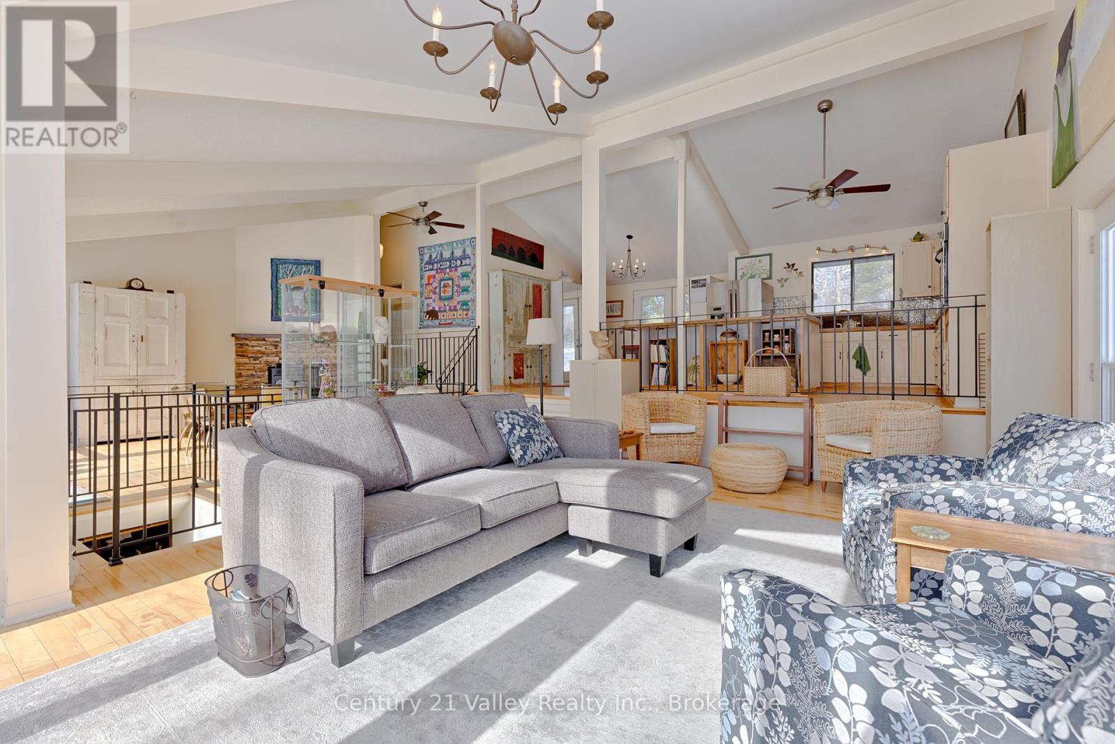 3233 Calabogie Road, Greater Madawaska, Ontario  K0J 1H0 - Photo 32 - X12821734