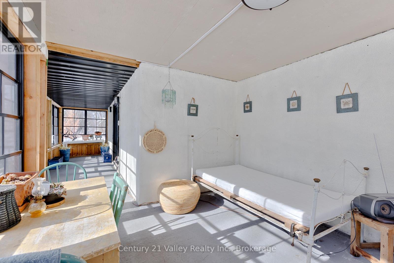 3233 Calabogie Road, Greater Madawaska, Ontario  K0J 1H0 - Photo 47 - X12821734