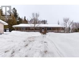 162 15th Sideroad E, Tehkummah, Ontario