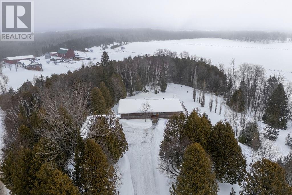 162 15th Sideroad E, Tehkummah, Ontario  P0P 2C0 - Photo 24 - 2126200