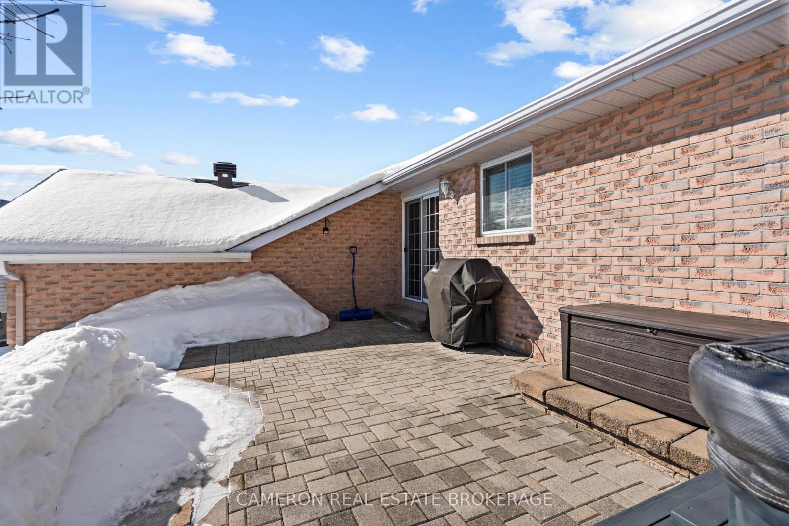 137 Markell Crescent, Cornwall, Ontario  K6H 6X1 - Photo 29 - X12821728