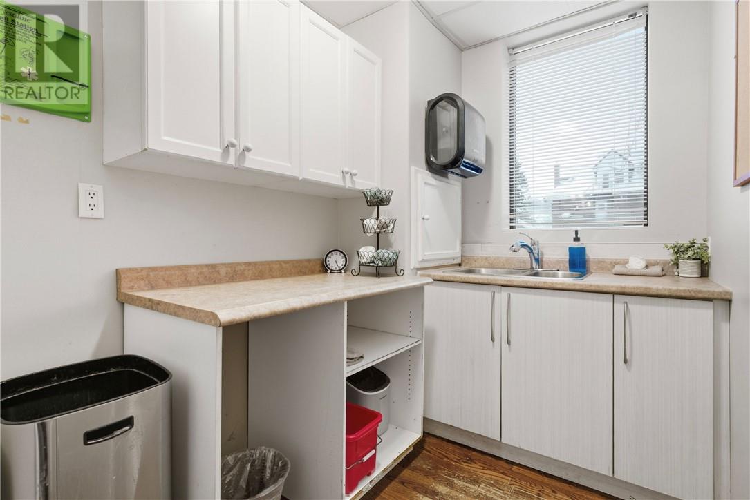 283 Cedar Street, Sudbury, Ontario  P3B 1M8 - Photo 11 - 2126579