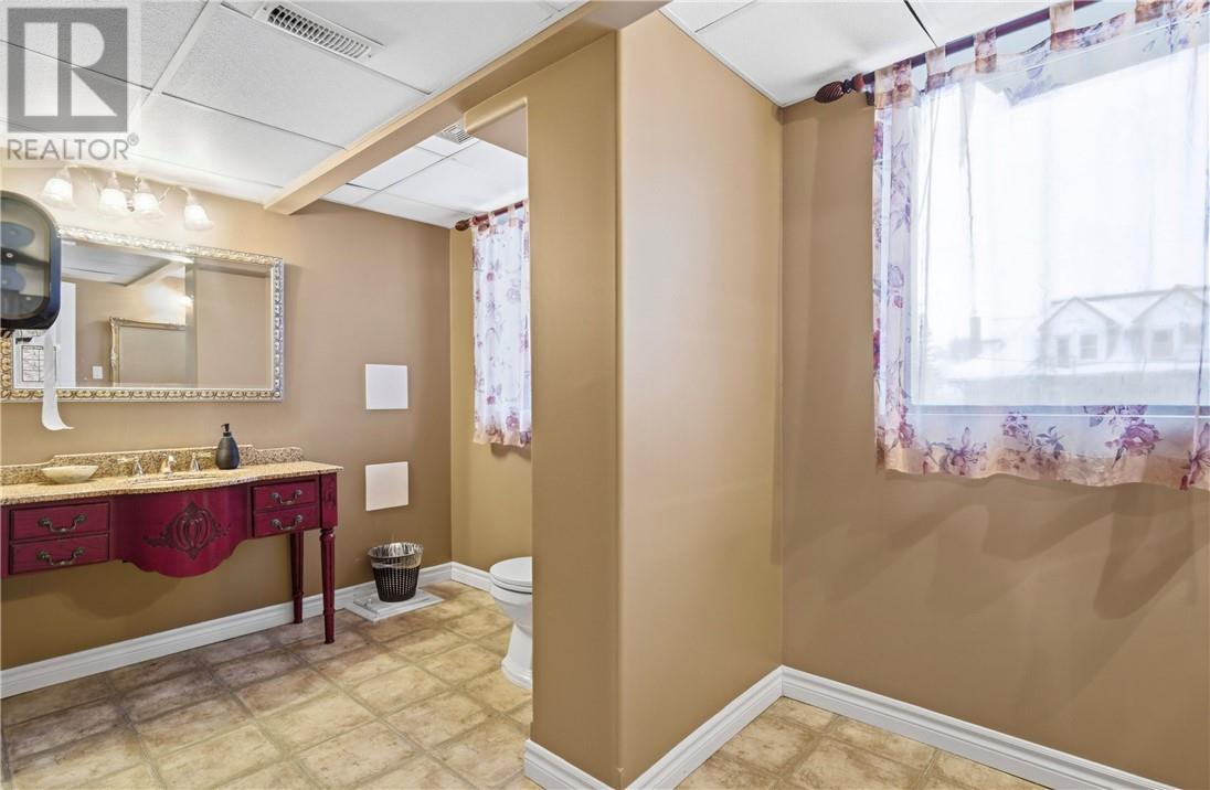 283 Cedar Street, Sudbury, Ontario  P3B 1M8 - Photo 14 - 2126579