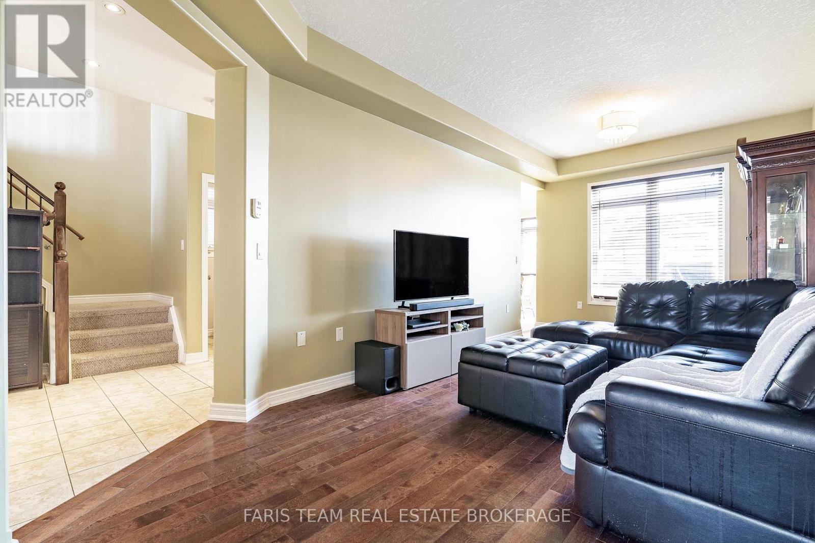 1845 Lamstone Street, Innisfil, Ontario  L9S 4Z8 - Photo 13 - N12821762