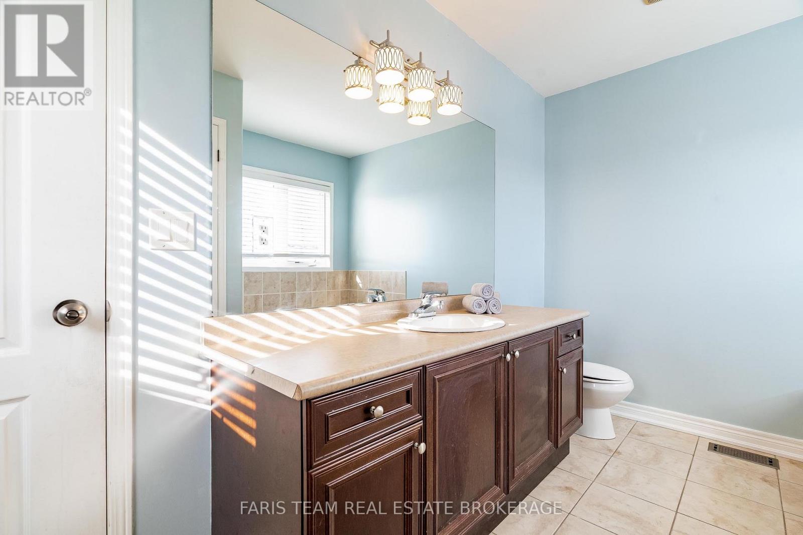 1845 Lamstone Street, Innisfil, Ontario  L9S 4Z8 - Photo 23 - N12821762