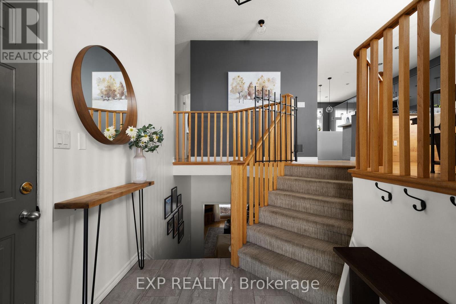 31 Tanglewood Crescent, Oro-Medonte, Ontario  L0L 2L0 - Photo 3 - S12821766