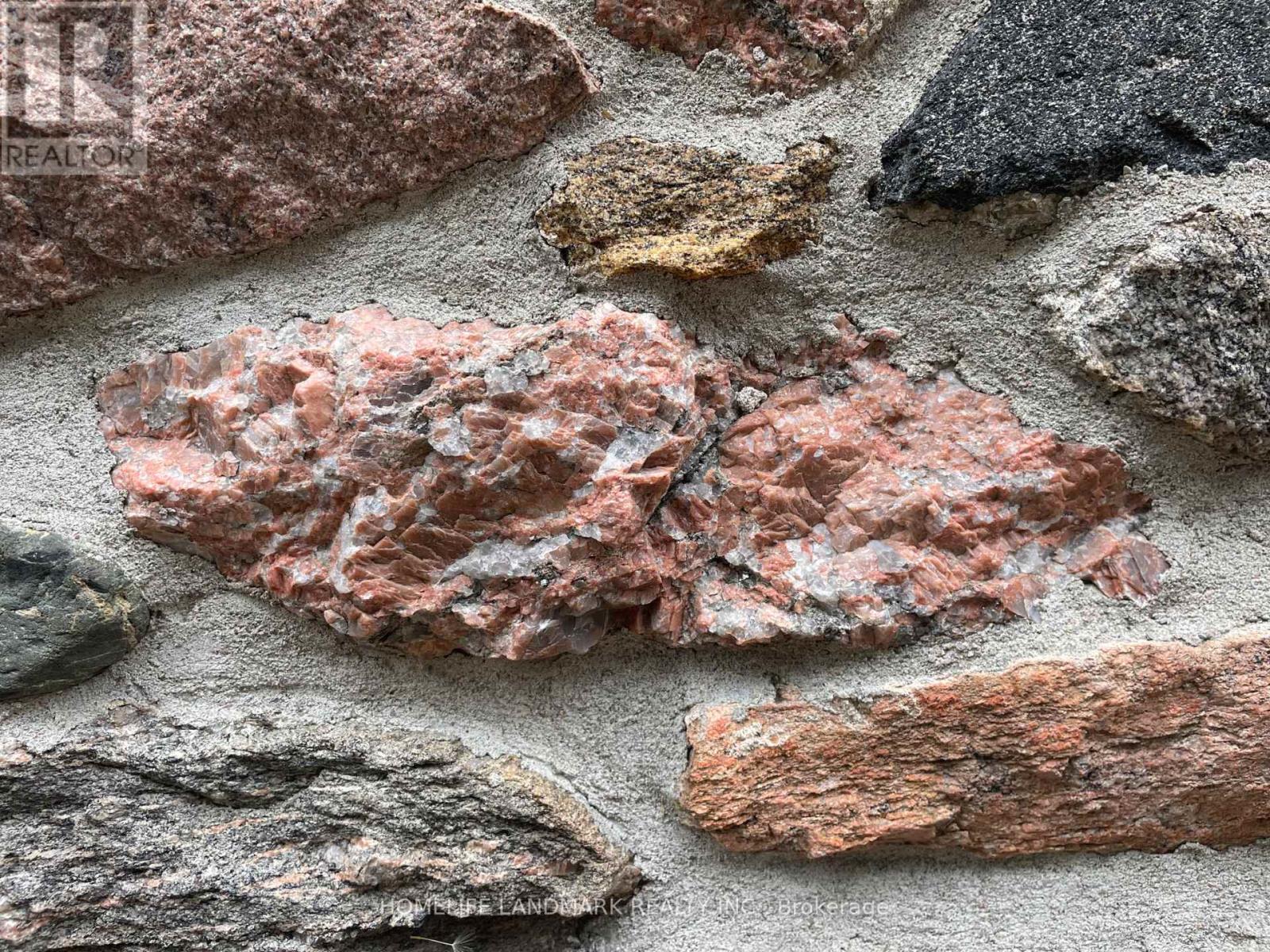 2319 Wildwood Crescent, Pickering, Ontario  L1X 2N1 - Photo 3 - E12821644