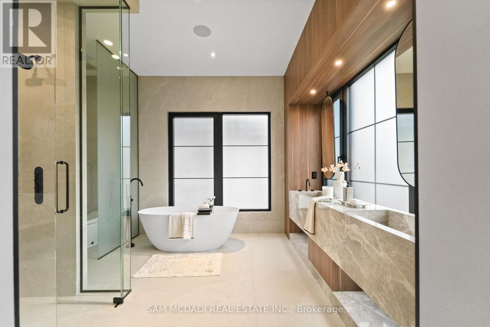 152 Third Line, Oakville, Ontario  L6L 3Z8 - Photo 21 - W12821740