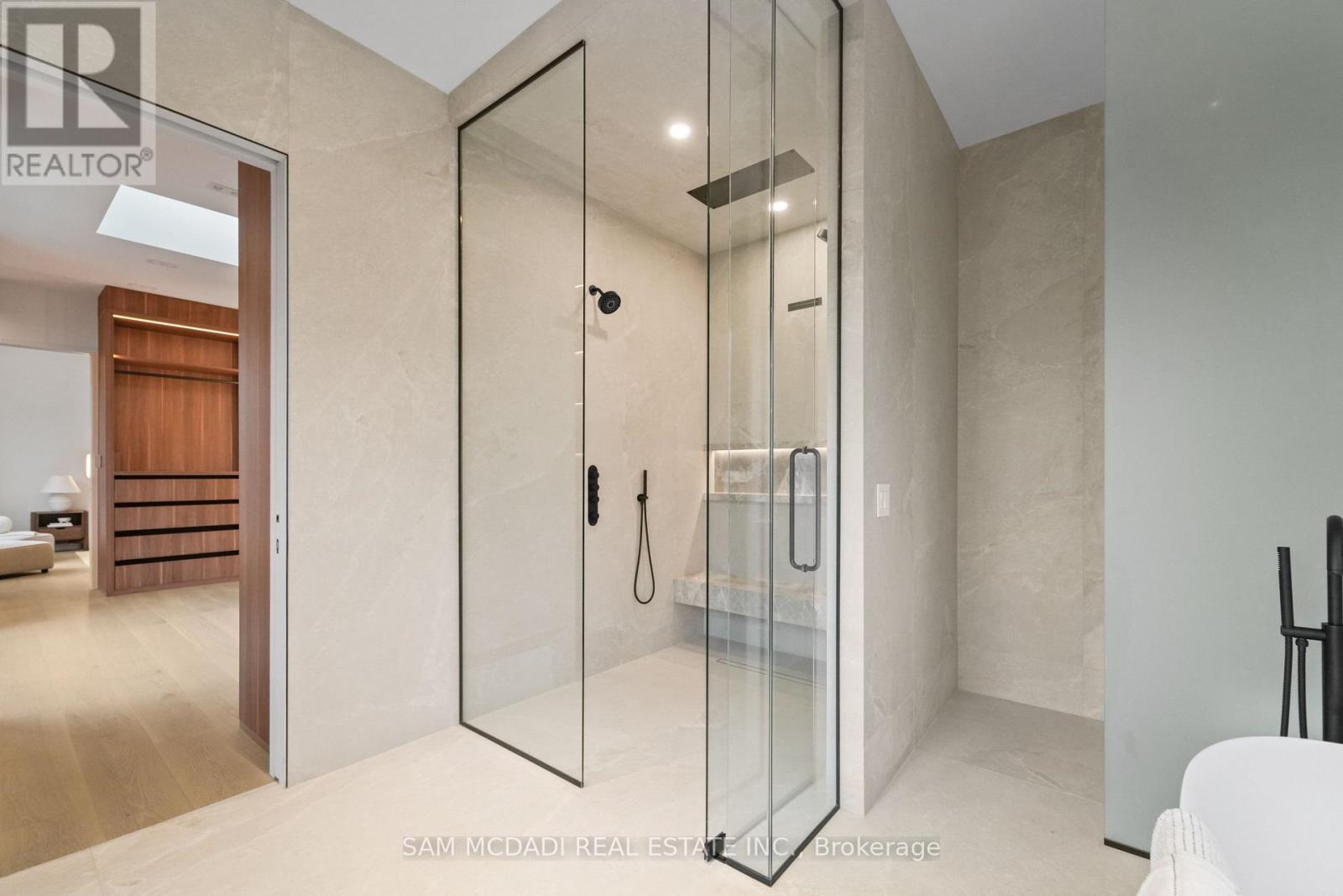 152 Third Line, Oakville, Ontario  L6L 3Z8 - Photo 23 - W12821740