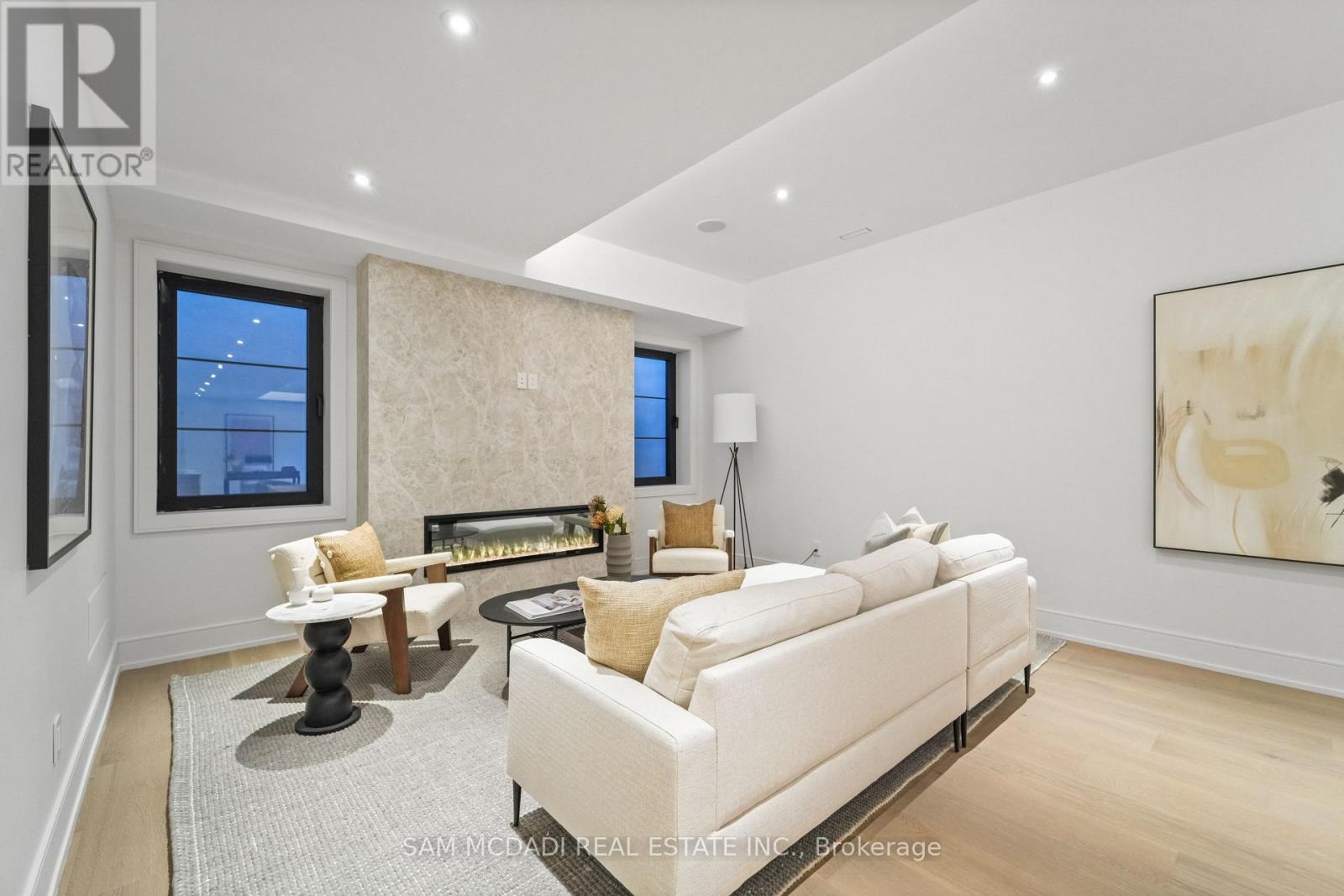 152 Third Line, Oakville, Ontario  L6L 3Z8 - Photo 39 - W12821740