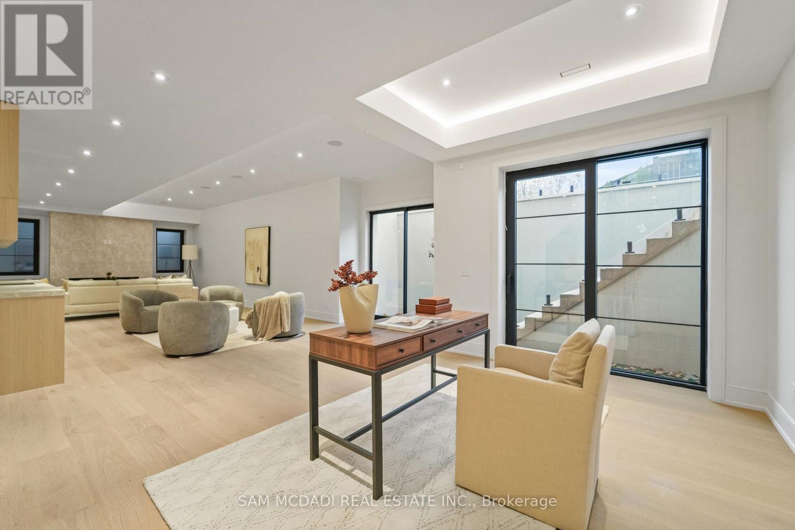 152 Third Line, Oakville, Ontario  L6L 3Z8 - Photo 41 - W12821740