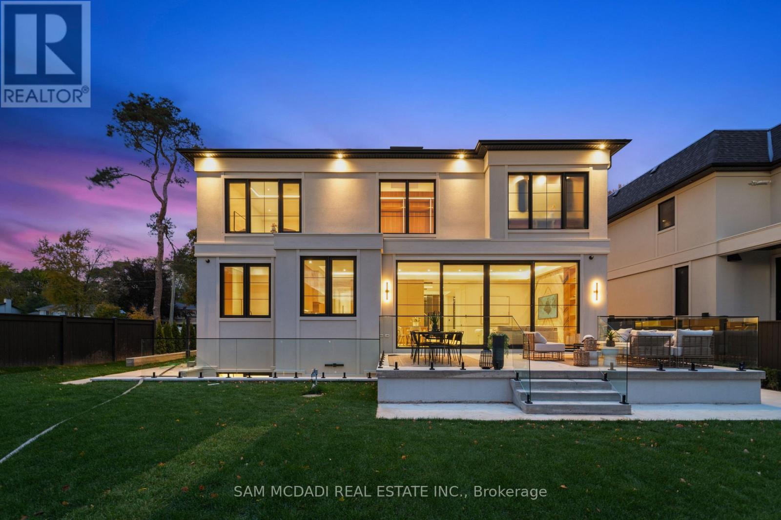 152 Third Line, Oakville, Ontario  L6L 3Z8 - Photo 46 - W12821740