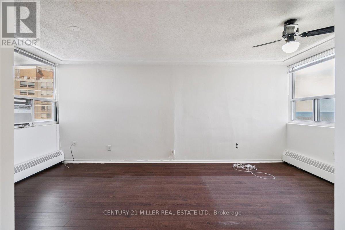 605 - 2263 Marine Drive, Oakville, Ontario  L6L 5K1 - Photo 17 - W12821754