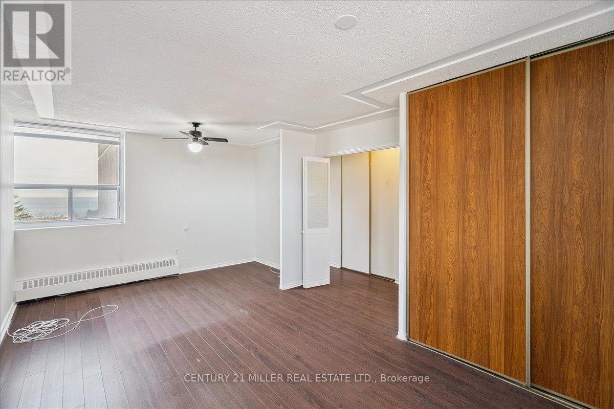 605 - 2263 Marine Drive, Oakville, Ontario  L6L 5K1 - Photo 18 - W12821754