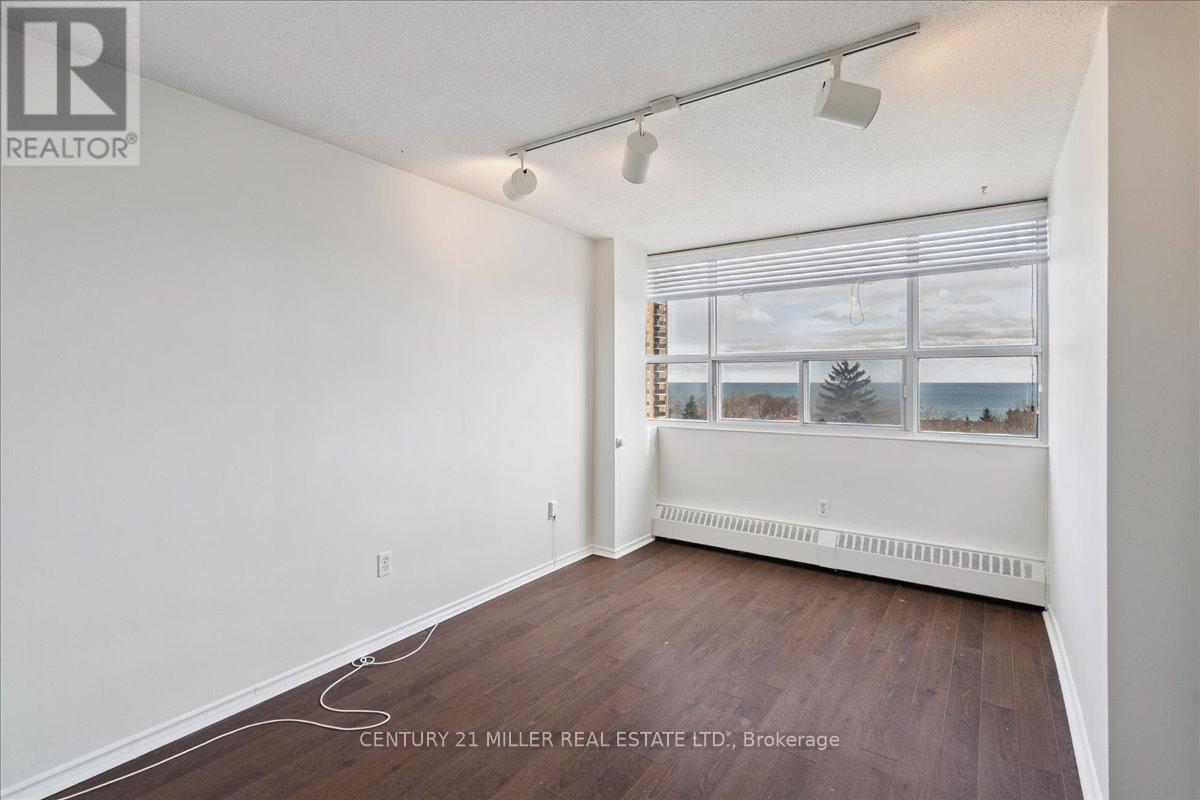 605 - 2263 Marine Drive, Oakville, Ontario  L6L 5K1 - Photo 19 - W12821754