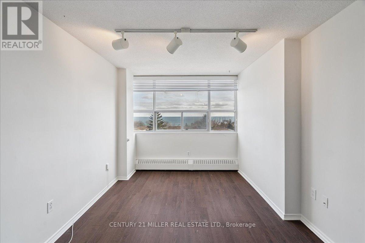 605 - 2263 Marine Drive, Oakville, Ontario  L6L 5K1 - Photo 20 - W12821754