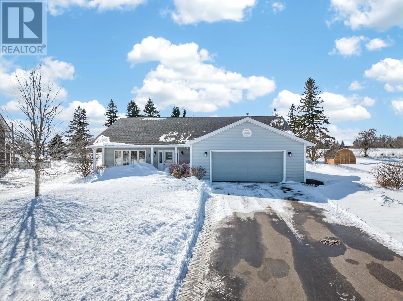 110 Kelly Drive, Miscouche, Prince Edward Island  C0B 1T0 - Photo 1 - 202603401