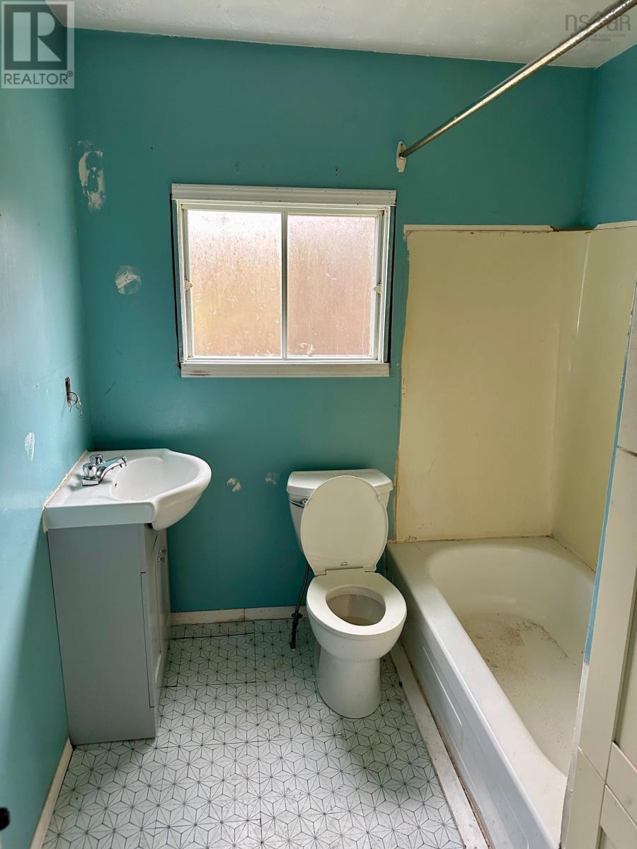 84 Chambers Road, Brooklyn, Nova Scotia  B0N 2A0 - Photo 21 - 202528692