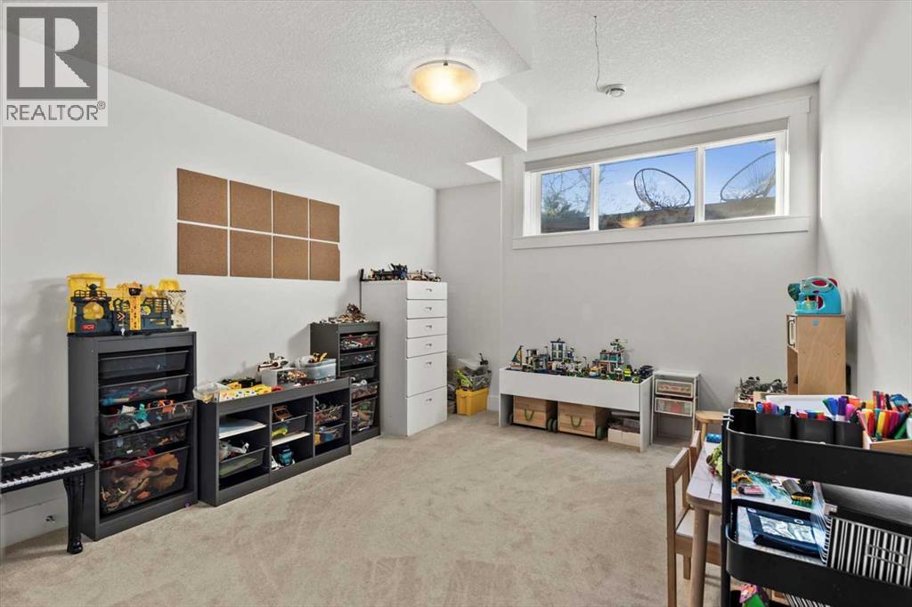 3018 30 Street Sw, Calgary, Alberta  T3E 2M6 - Photo 36 - A2281634