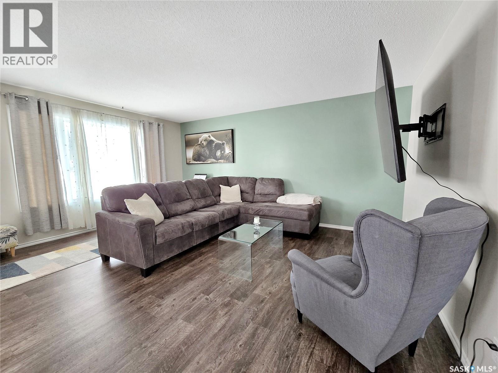 2 Cj Houston Place, Yorkton, Saskatchewan  S3N 4J3 - Photo 10 - SK029121