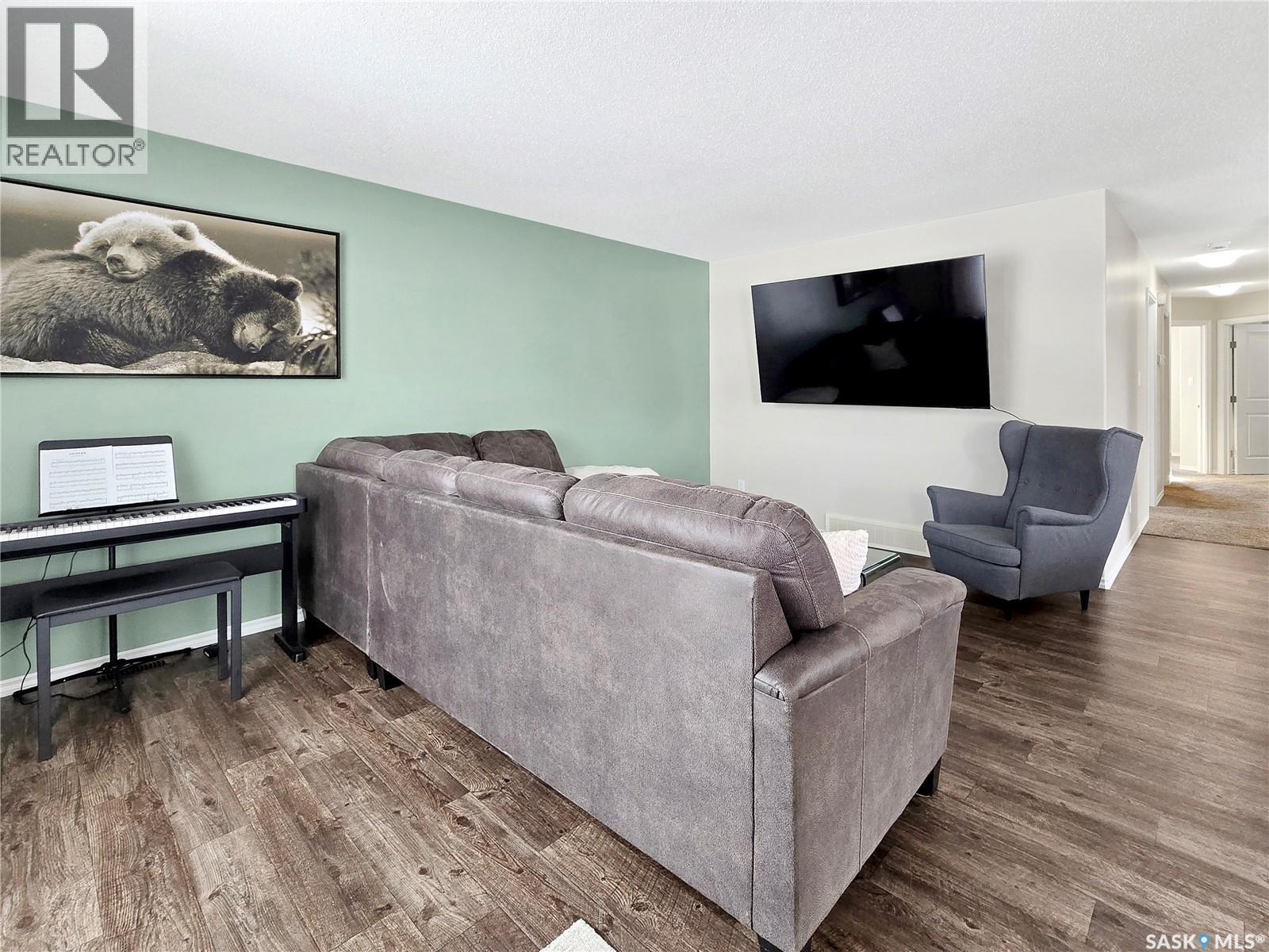 2 Cj Houston Place, Yorkton, Saskatchewan  S3N 4J3 - Photo 11 - SK029121