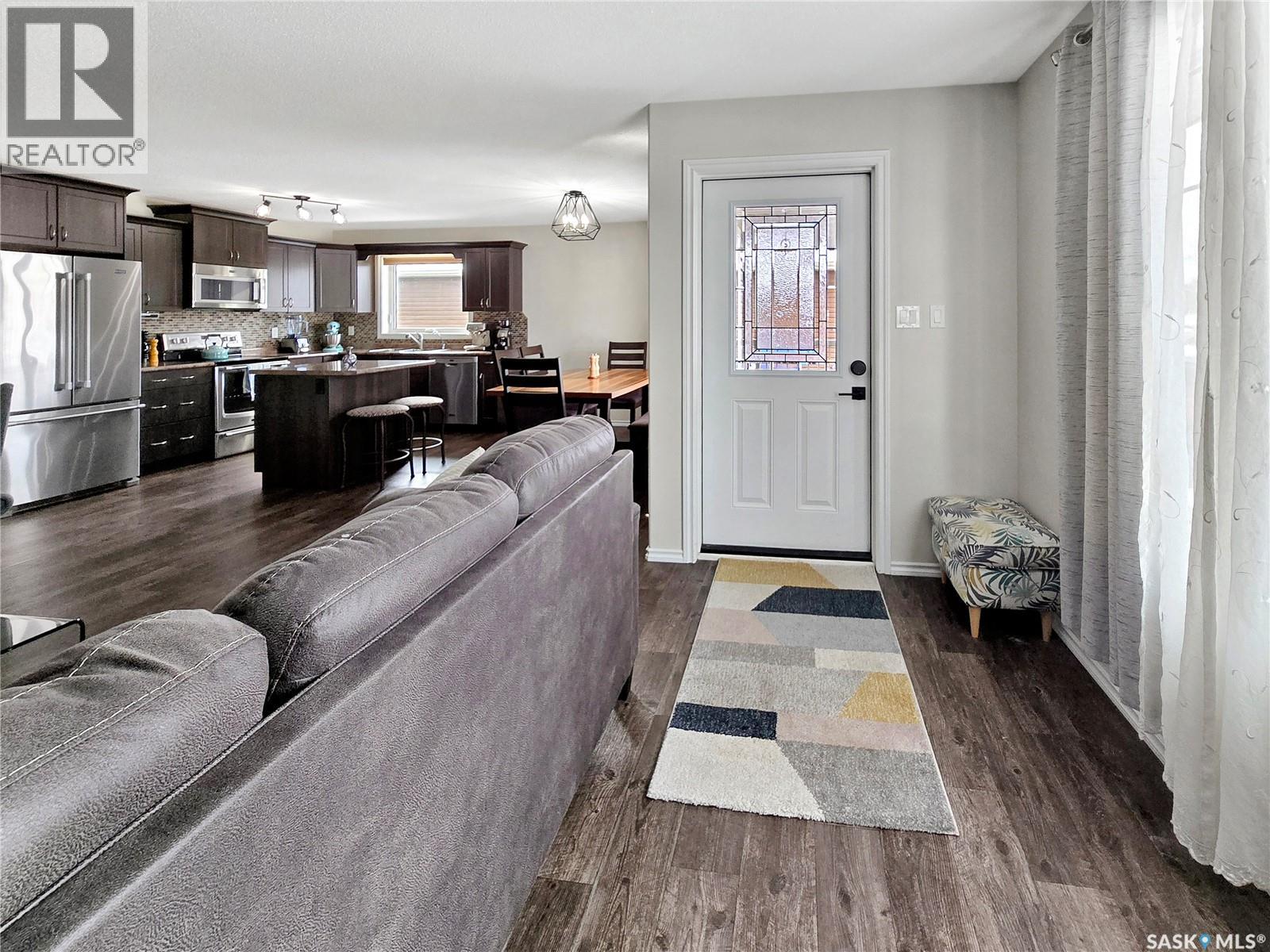 2 Cj Houston Place, Yorkton, Saskatchewan  S3N 4J3 - Photo 12 - SK029121