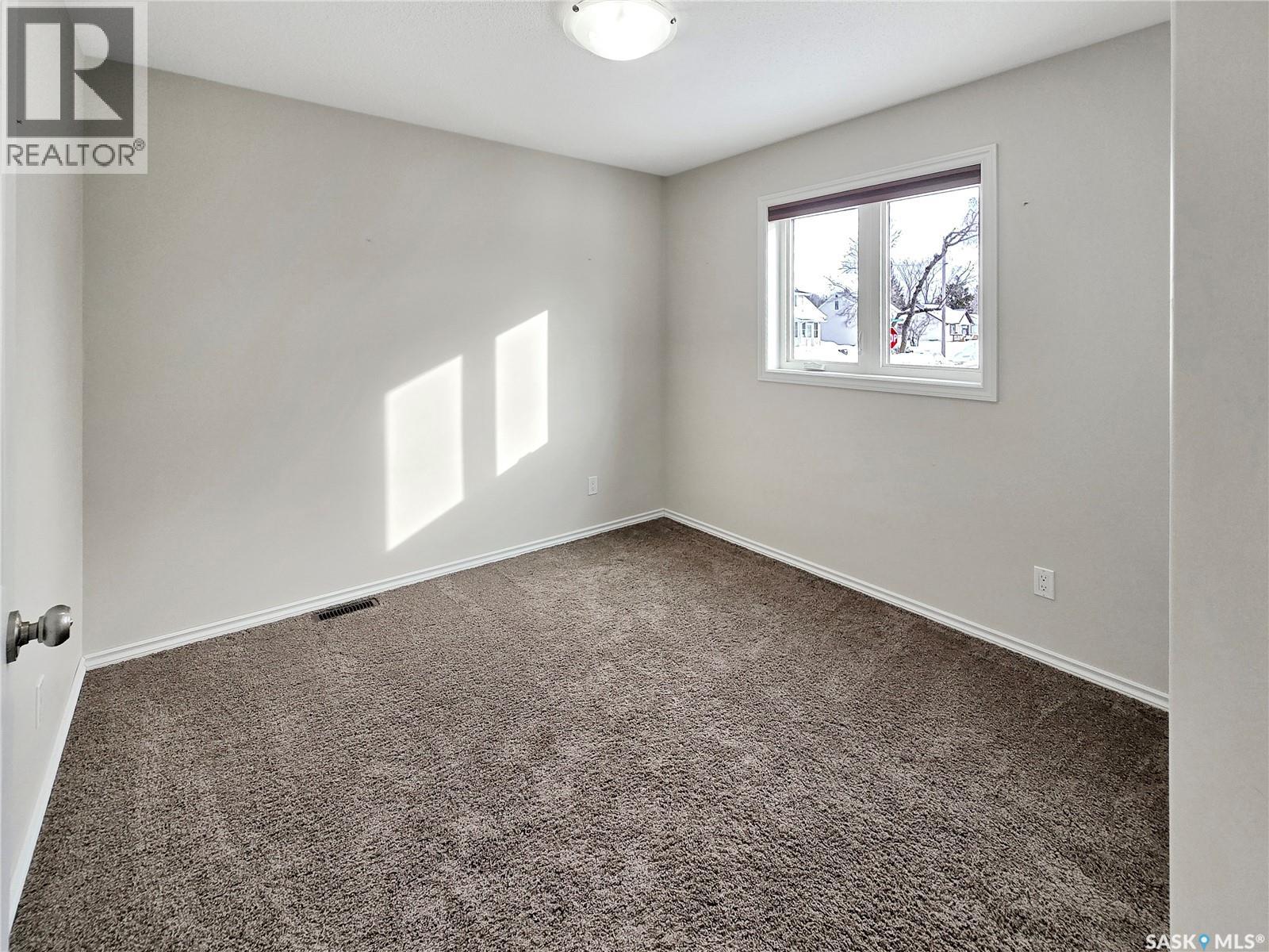 2 Cj Houston Place, Yorkton, Saskatchewan  S3N 4J3 - Photo 21 - SK029121