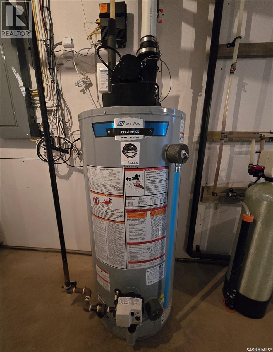 2 Cj Houston Place, Yorkton, Saskatchewan  S3N 4J3 - Photo 31 - SK029121