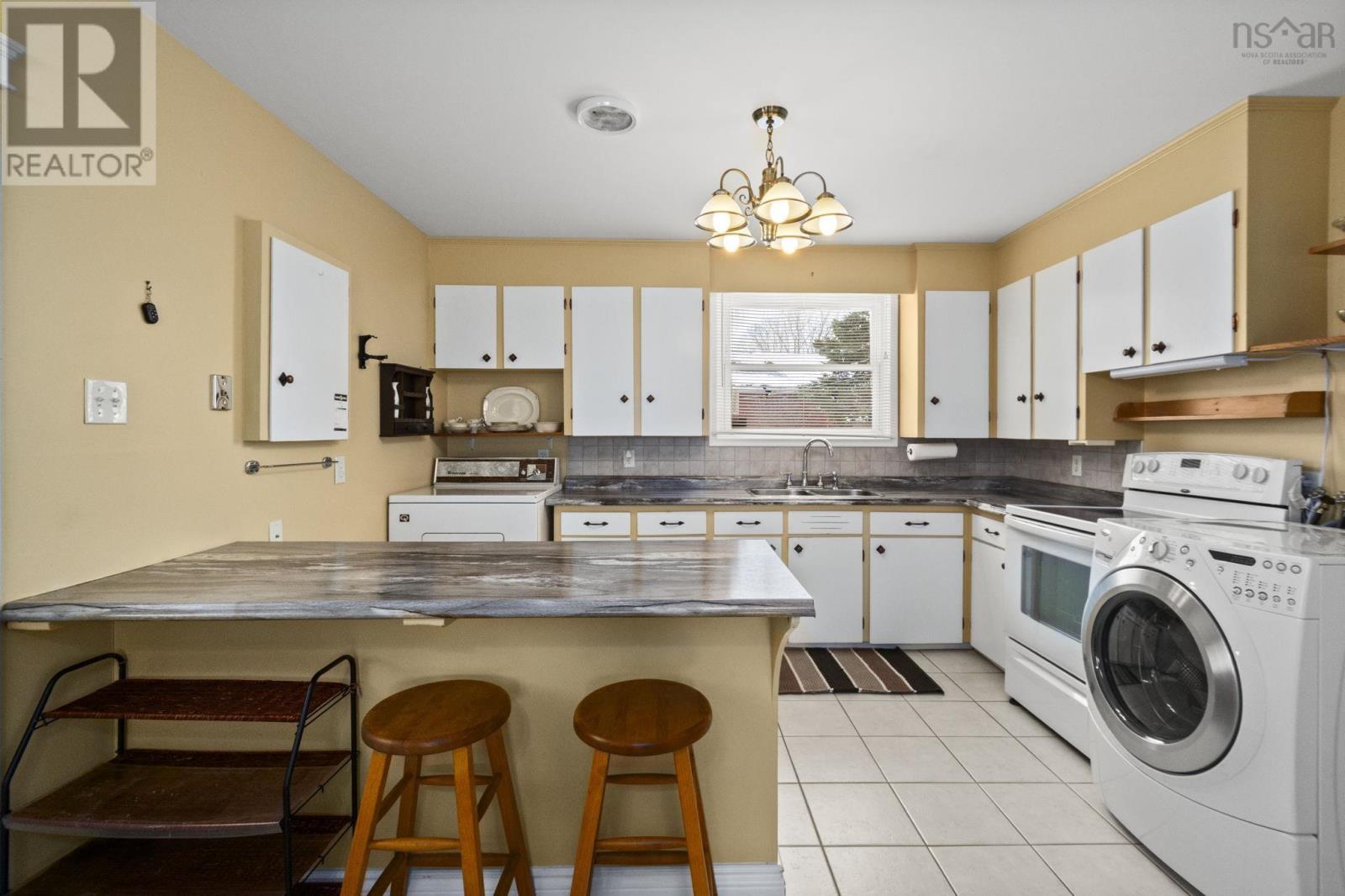 167 Montague Road, Lake Loon, Nova Scotia  B2W 3P6 - Photo 14 - 202603399